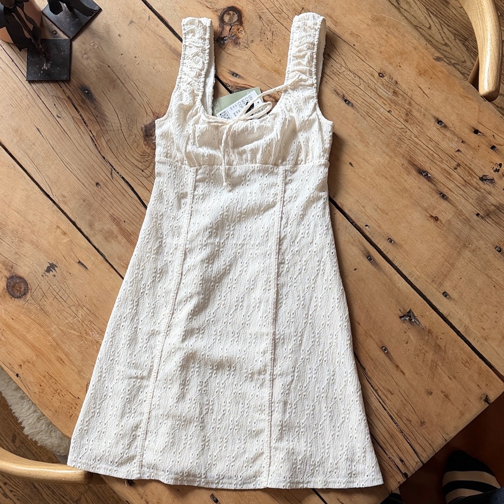 Divided (H&M) Cream Textured Mini Dress